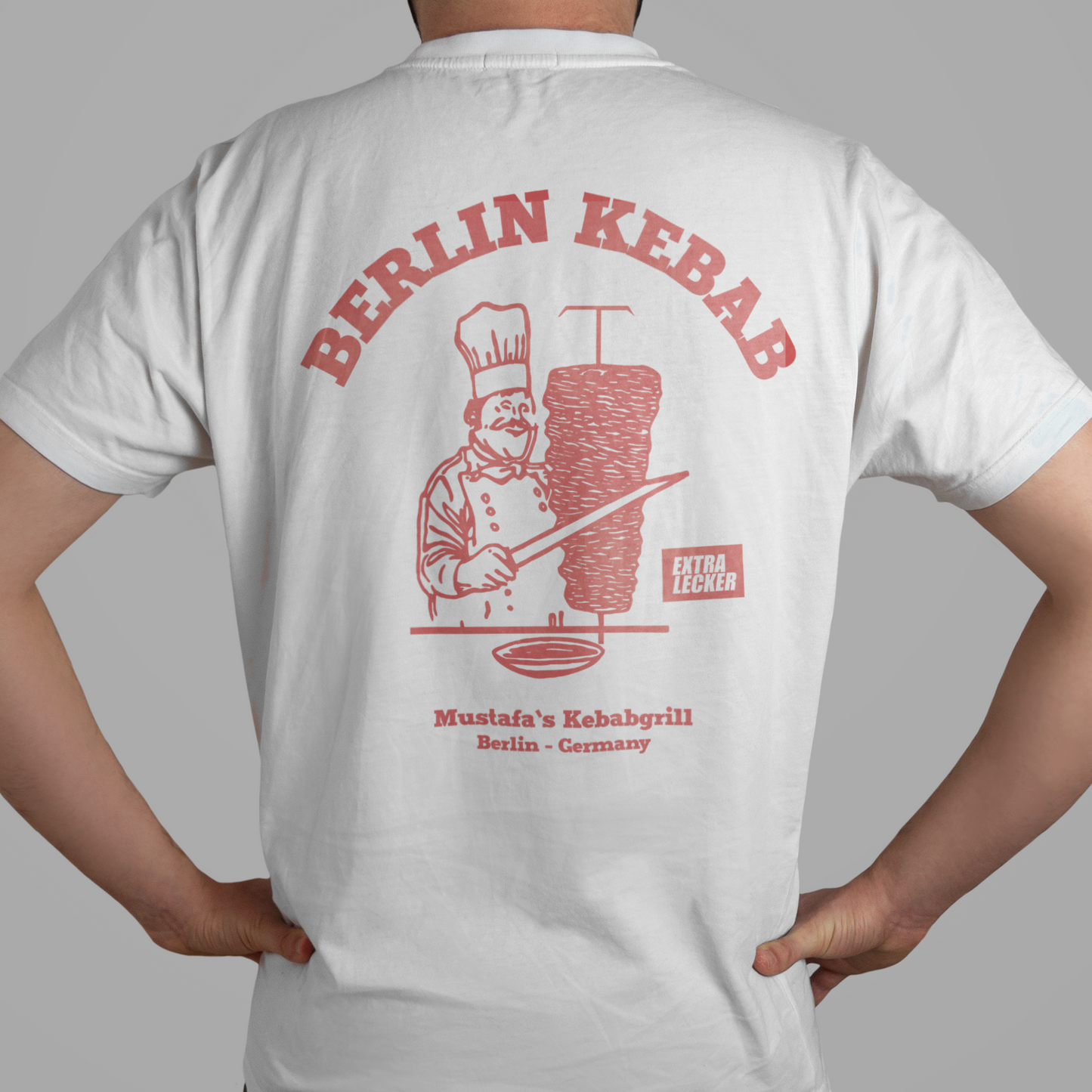 Mustafas Berlin Kebab - Unisex Shirt aus qualitativer Bio-Baumwolle - Rücken- & Frontprint