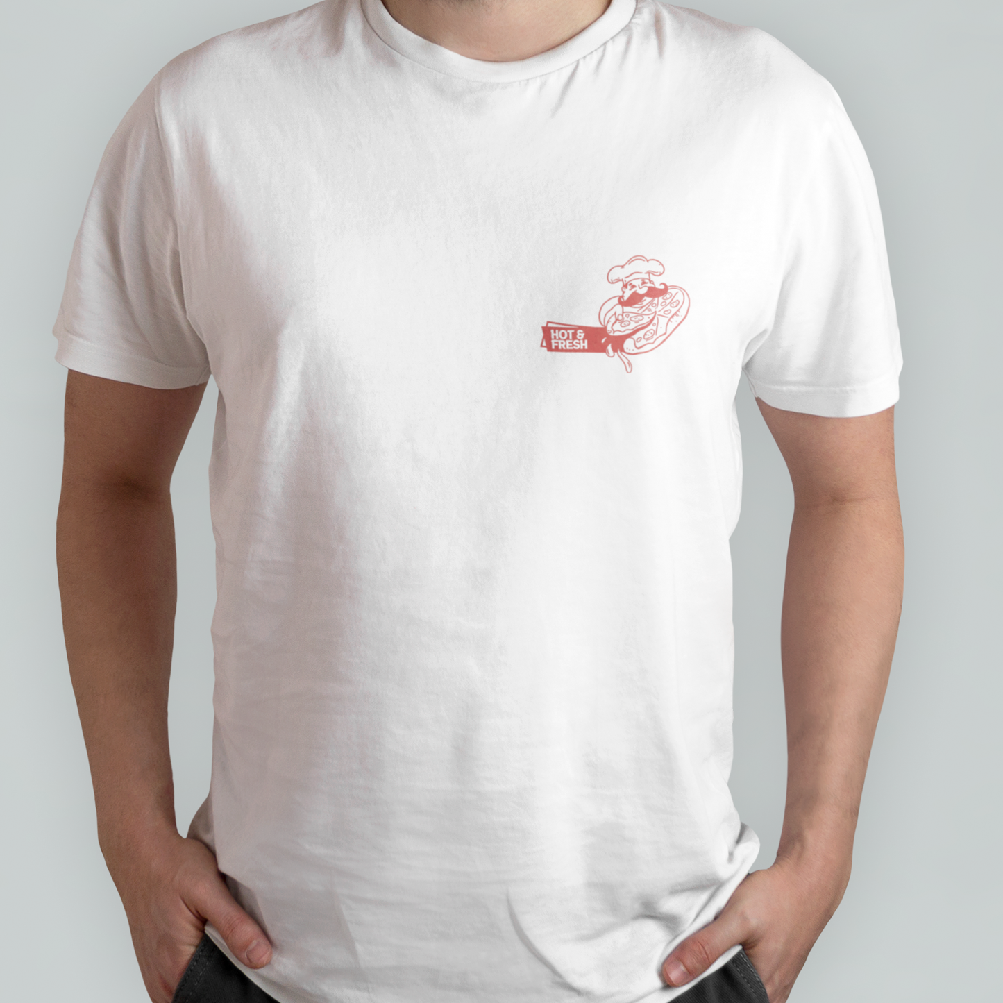 People disappoint, Pizza never does - Unisex Shirt aus qualitativer Bio-Baumwolle - Rücken- & Frontprint